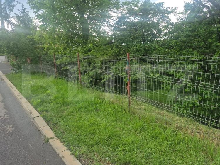 Teren Construcții intravilan de 1000 mp, în Nord-Vest