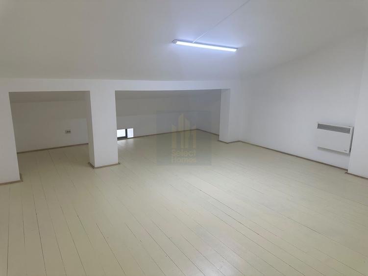 Birou, de 220 mp, în Ultracentral