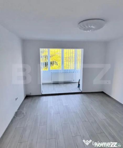 Apartament cu 3 camere decomandat în Dâmbu Pietros