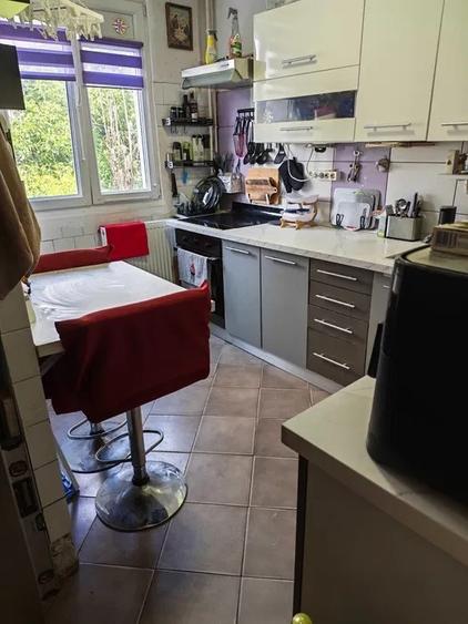 Apartament cu 2 camere decomandat în Drumul Taberei