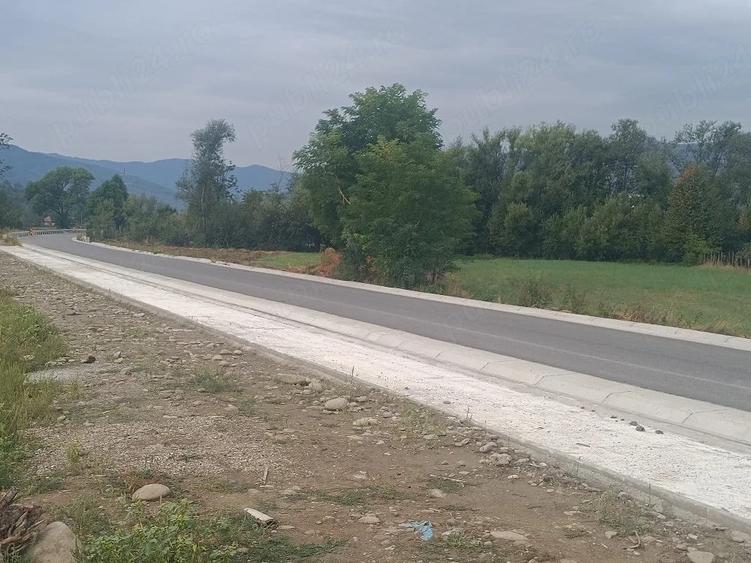 Teren de 3138 mp, în Central