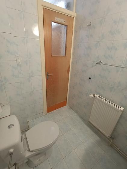 Apartament cu 4 camere decomandat în Bartolomeu