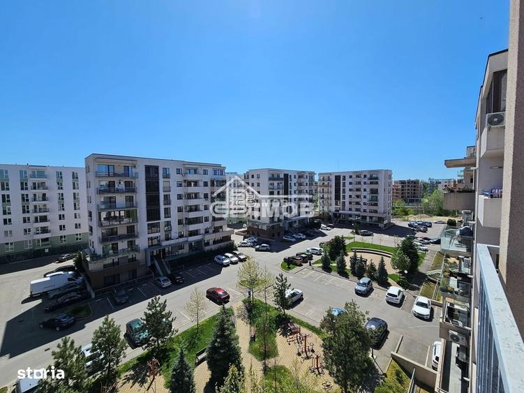 Apartament cu 3 camere decomandat în Valea