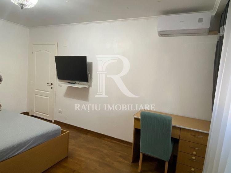 Garsonieră decomandată, mobilată în Rogerius