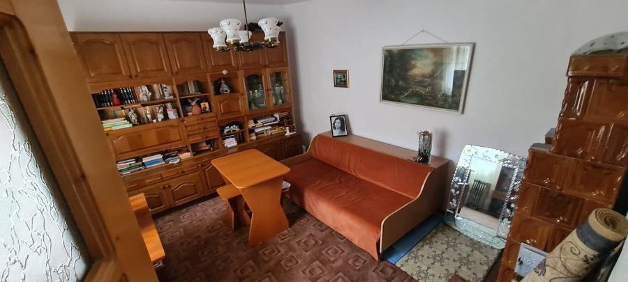 Casă cu 5 camere cu Teren 455 Mp în Central