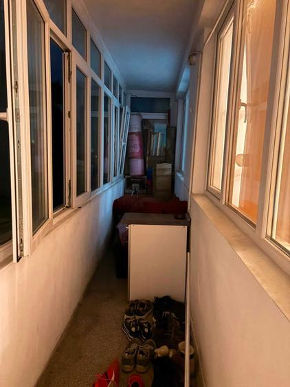 Apartament cu 2 camere semidecomandat în 1 Mai
