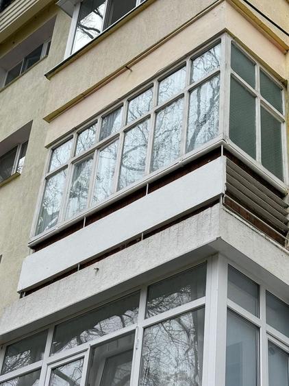 Apartament cu 3 camere semidecomandat în Lucăcești