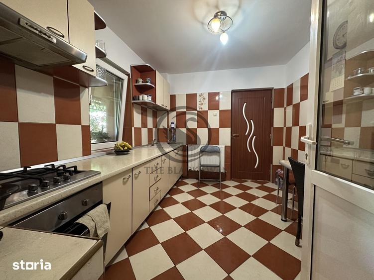 Casă cu 4 camere cu Teren 660 Mp în Central