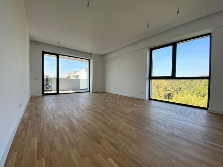 Apartament cu 3 camere decomandat în Pipera