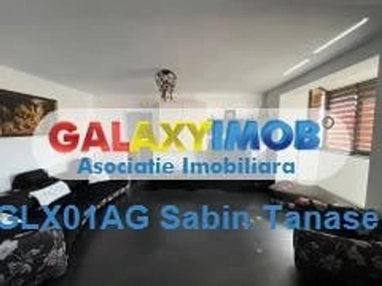 Apartament cu 2 camere decomandat în Calea București