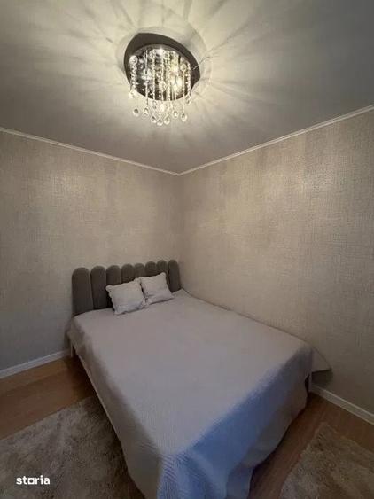 Apartament cu 3 camere în Drumul Taberei