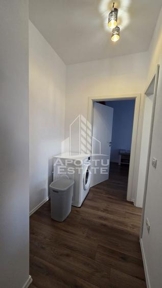 Apartament cu 2 camere semidecomandat, mobilat în Giroc