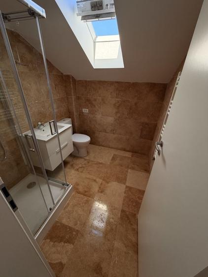 Apartament cu 3 camere decomandat în Bragadiru