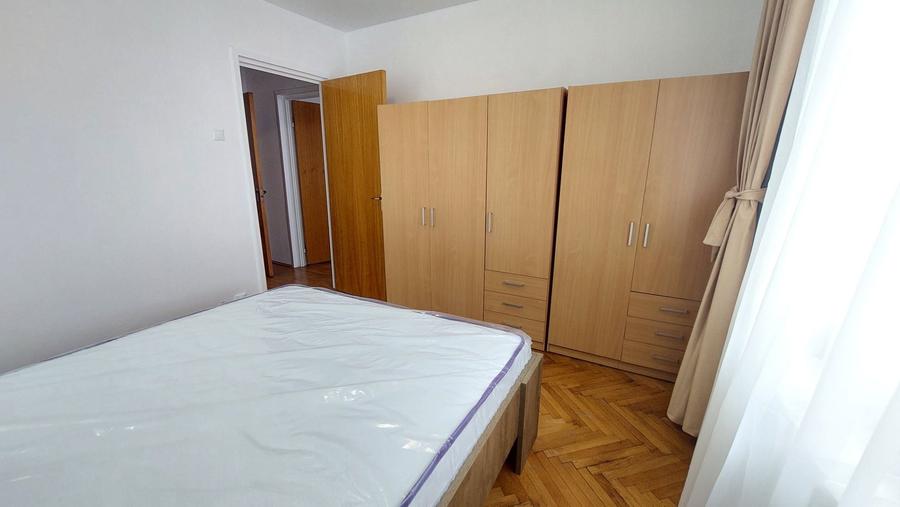 Apartament cu 3 camere circular, mobilat în Titan