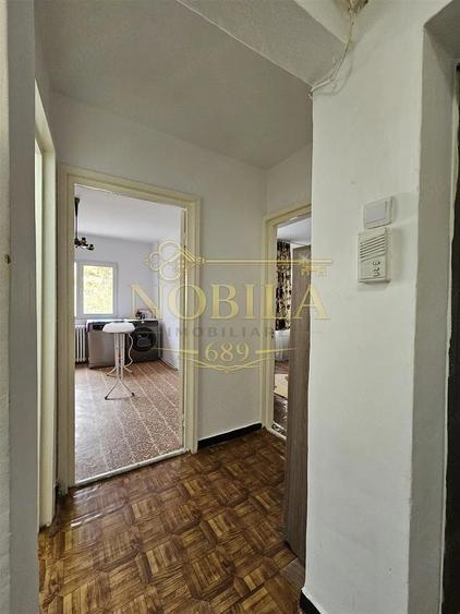 Apartament cu 5 camere în Central