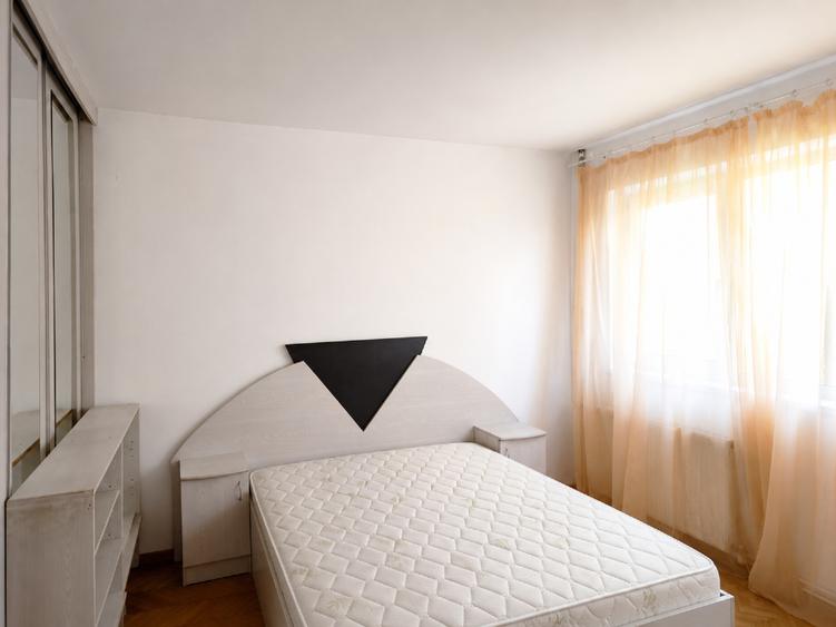 Apartament cu 2 camere semidecomandat în Astra
