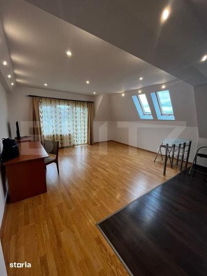 Apartament cu 3 camere în Centura