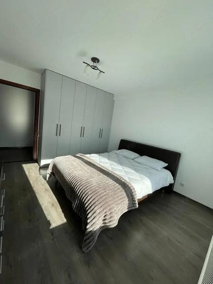 Apartament cu 2 camere decomandat în Politehnica