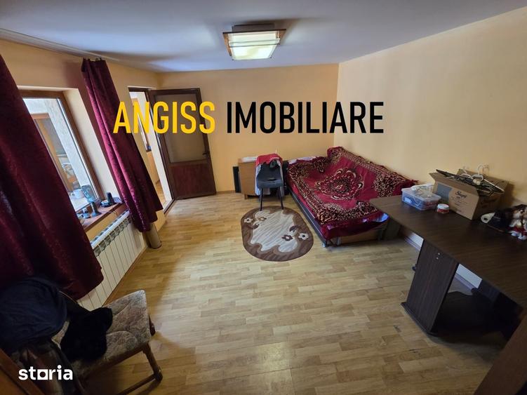 URGENT-Casa in Tulcea IDEALA pentru 2 familii - 11