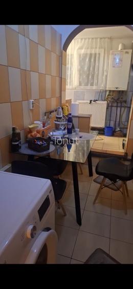 Inchiriez ap 2 camere decomandat. Confort 1 Exercitiu