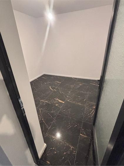 Casă cu 3 camere cu Teren 244 Mp în Exterior Vest