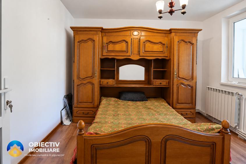 Apartament cu 3 camere decomandat în Central