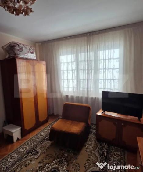 Casă cu 4 camere cu Teren 809 Mp în Central