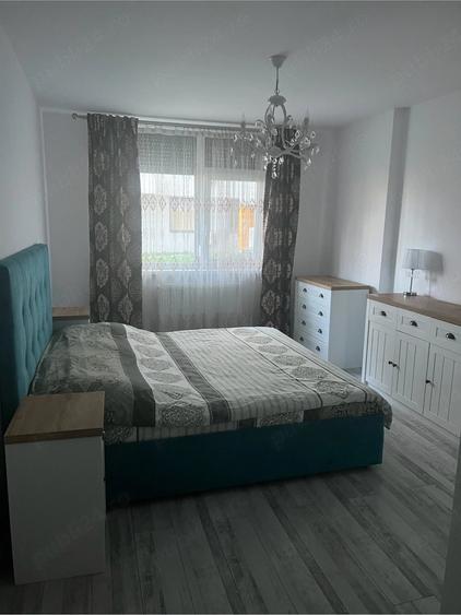 Apartament cu 2 camere decomandat în Exterior Vest