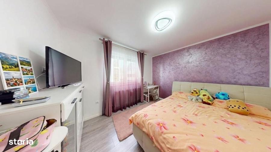 Apartament cu 3 camere decomandat în Central