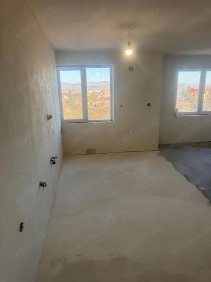Apartament cu 3 camere decomandat în Sângeorgiu de Mureș
