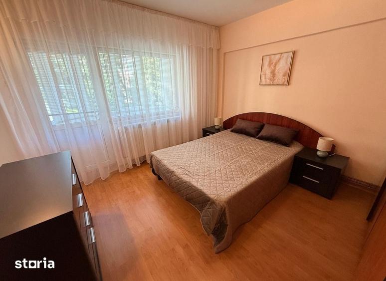 Apartament cu 4 camere în Păcurari