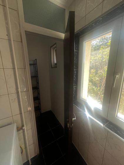 Apartament cu 3 camere decomandat, mobilat în Dristor