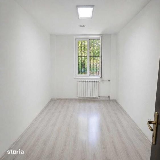 Apartament cu 4 camere în Titan