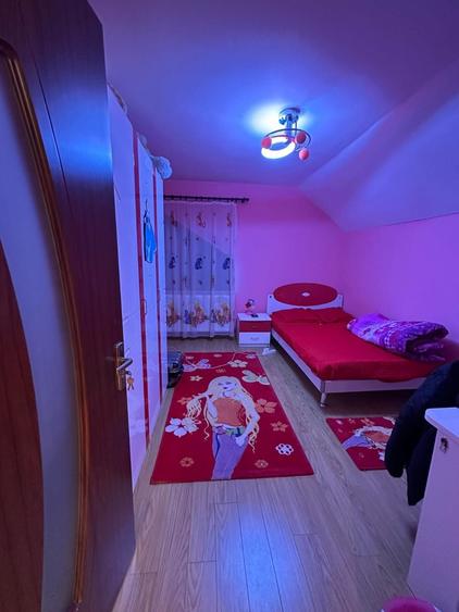 Casă cu 4 camere cu Teren 1000 Mp în Exterior Vest