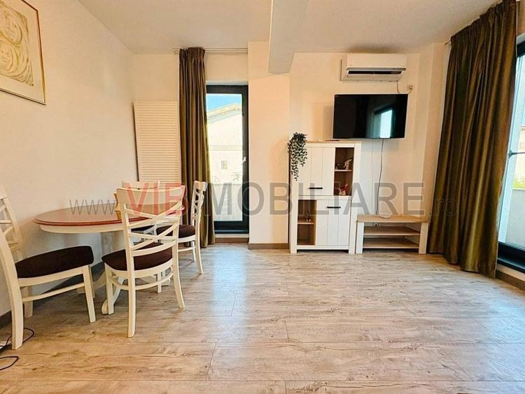 Apartament cu 2 camere decomandat în 1 Mai