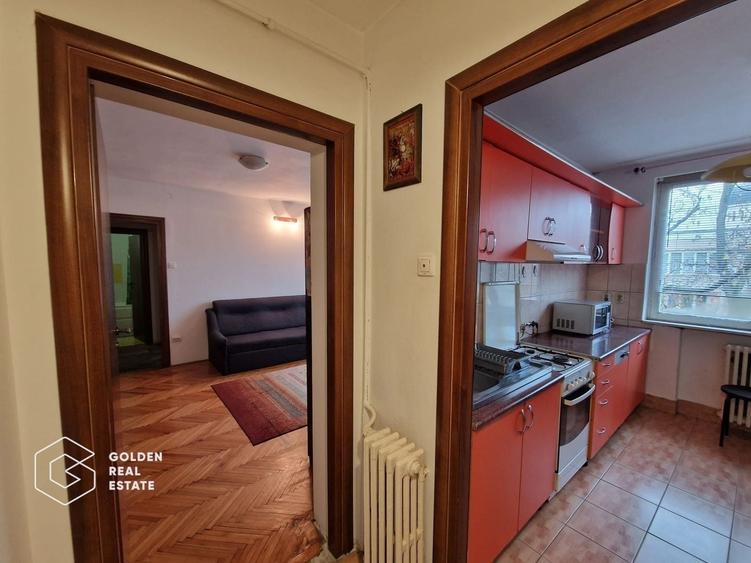 Apartament cu 2 camere semidecomandat, mobilat în Podgoria