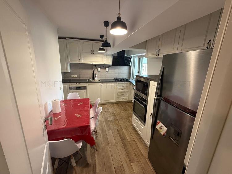 Apartament cu 4 camere decomandat, mobilat în Octavian Goga