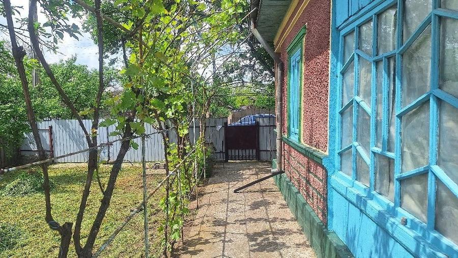 Casă cu Teren 815 Mp în Gârbovi