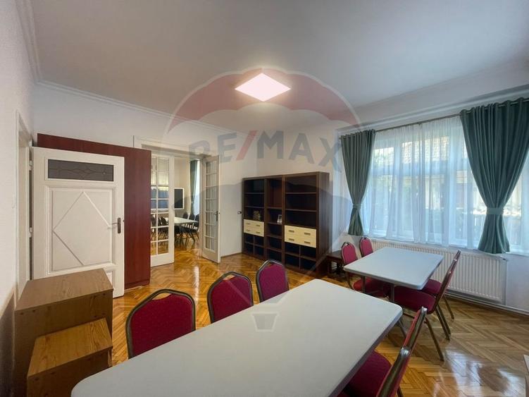 Apartament la casa de inchiriat - 12
