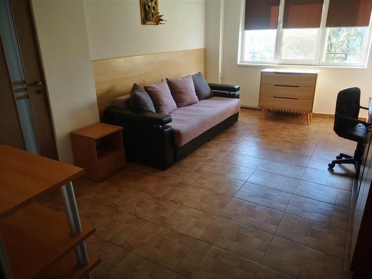 Apartament cu 2 camere decomandat, mobilat în Piața Unirii