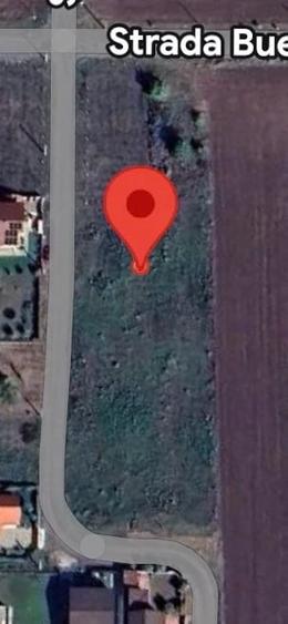 Teren de 1200 mp, în Tipografilor