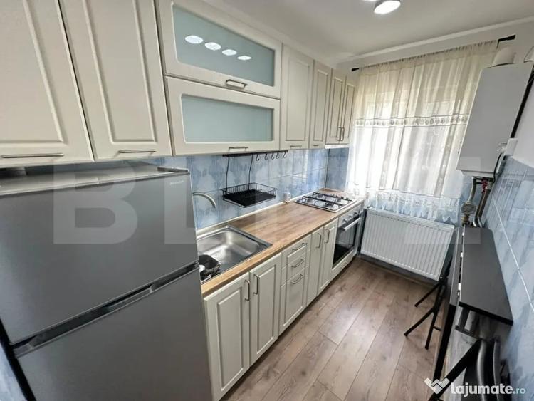 Apartament cu 2 camere semidecomandat în Micro 6