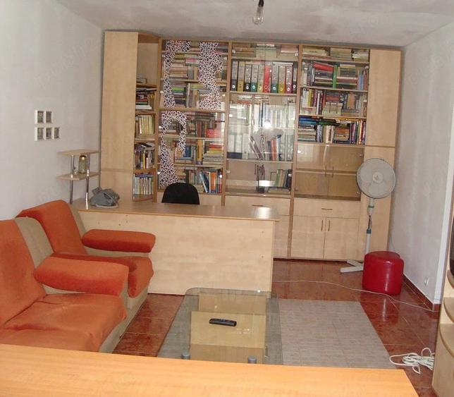 inchiriez apartament 2 camere - 9