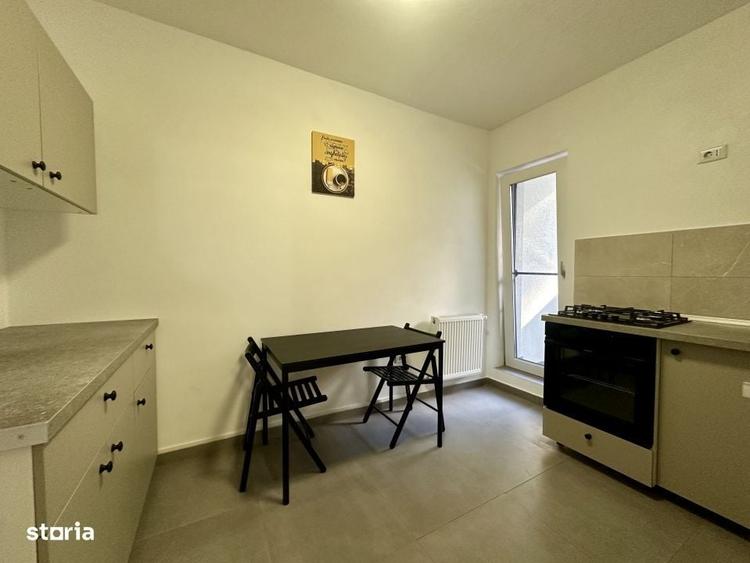 Apartament cu 2 camere decomandat în Păcii