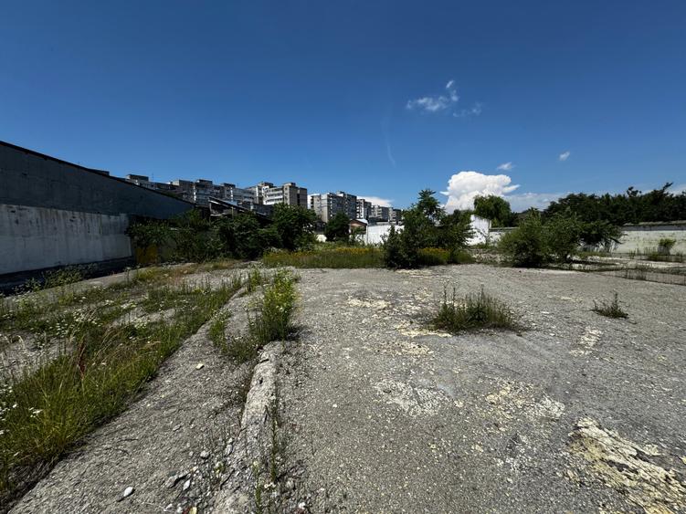 Teren Construcții intravilan de 5507 mp, în Central