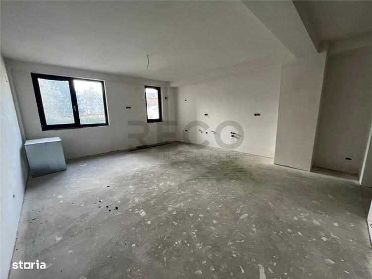 Apartament cu 3 camere decomandat în Ultracentral