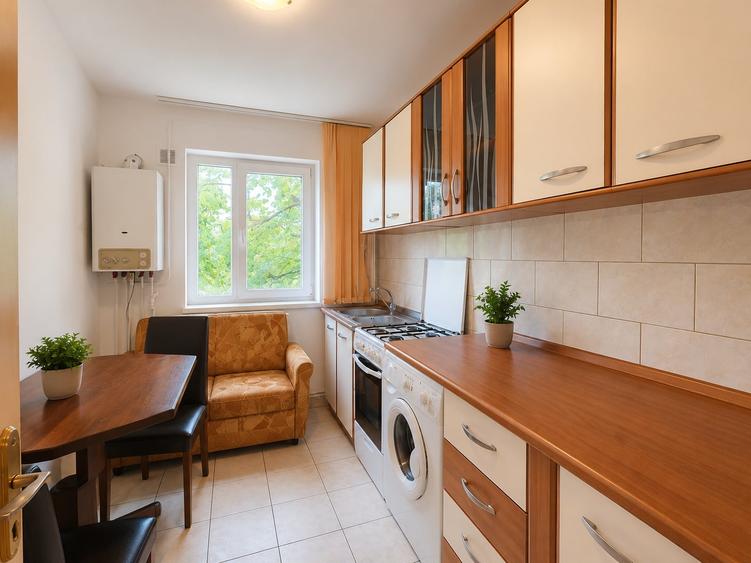 APARTAMENT CU 2 CAMERE, ETAJUL 3, SEMI-DECOMANDAT TATARASI - 5