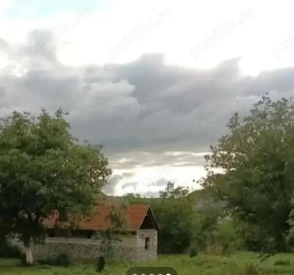 Casă cu 3 camere în Săliște