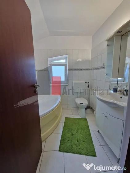 Casă cu 5 camere cu Teren 202 Mp în Giulești