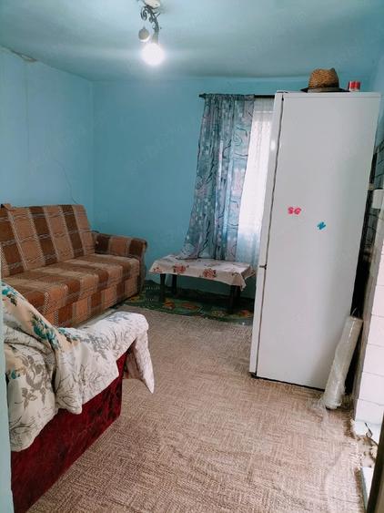 Casă cu Teren 691 Mp în Leu